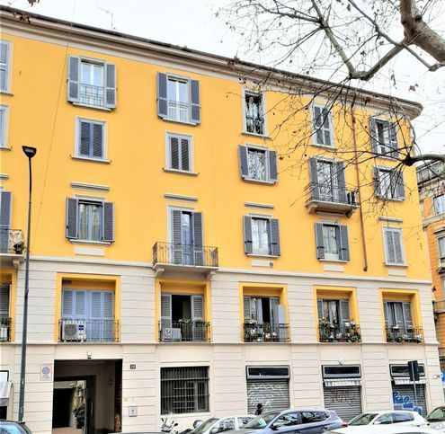 Appartamento in residenziale in Via Angelo Poliziano 10