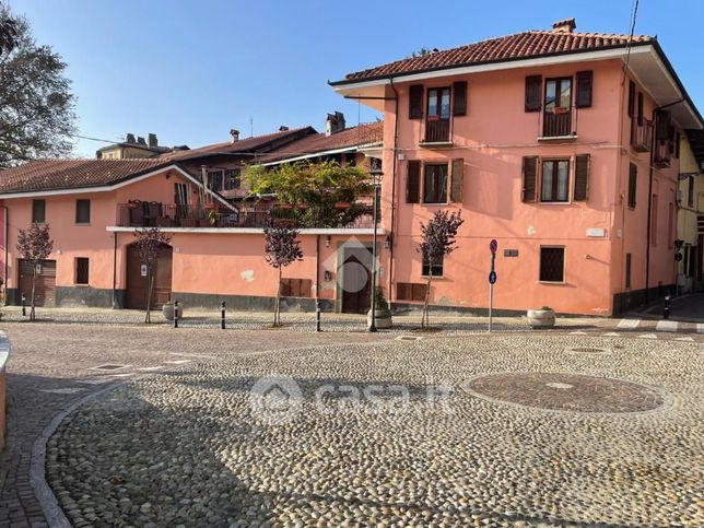 Casa indipendente in residenziale in Corso Roma 13