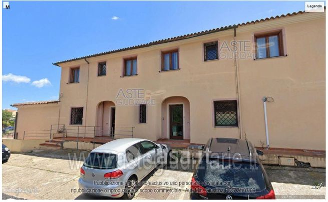 Ufficio in commerciale in Via Toscana