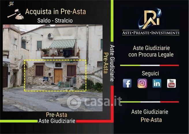 Appartamento in residenziale in Via Filippo Dentice D'Accadia 29