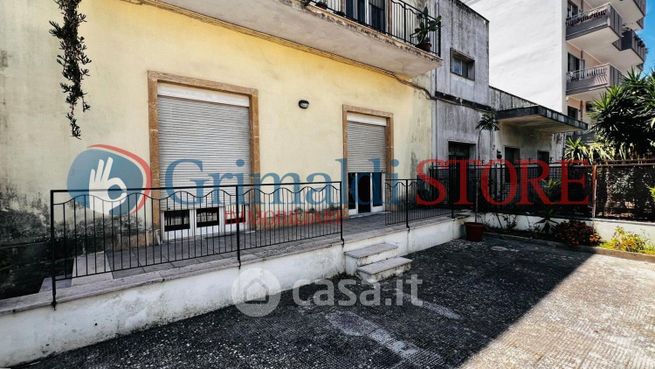 Appartamento in residenziale in Viale Marche 42