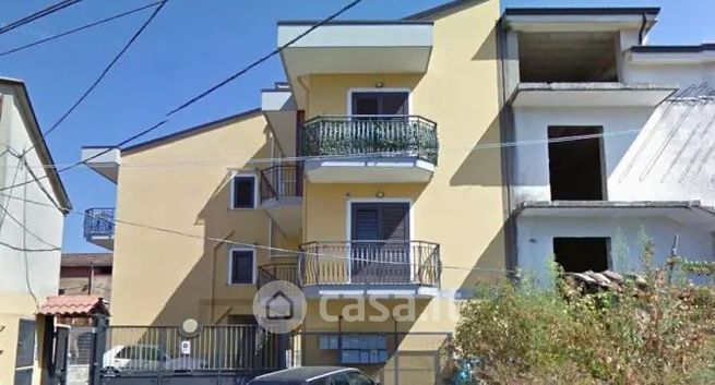 Appartamento in residenziale in Via Greco