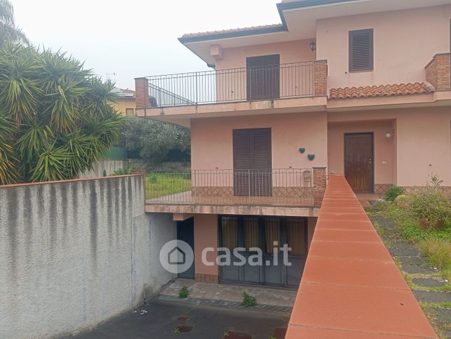 Villa in residenziale in Via Torre del Filosofo 4