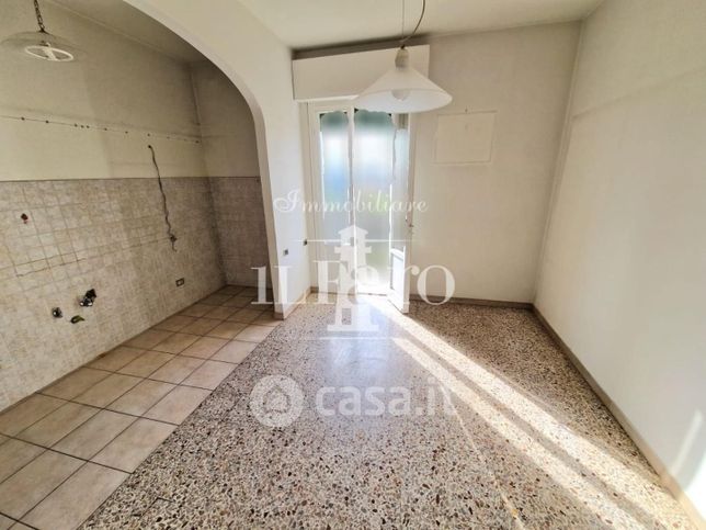 Appartamento in residenziale in Via Alessandro Volta 50041