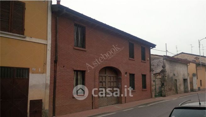 Ufficio in commerciale in 