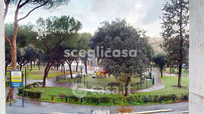 Appartamento in residenziale in Piazza dei Re di Roma 79