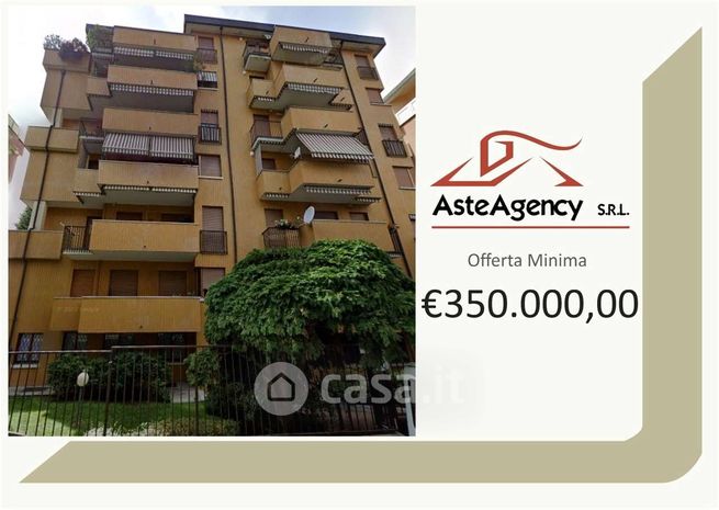 Appartamento in residenziale in Via G. Castiglioni 7