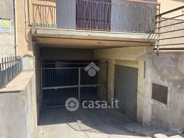 Garage/posto auto in residenziale in Via Giorgio La Pira 59