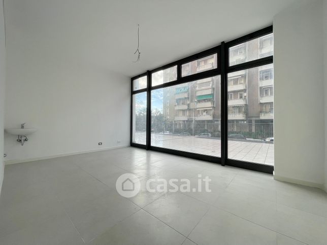 Ufficio in commerciale in Viale Italia 623