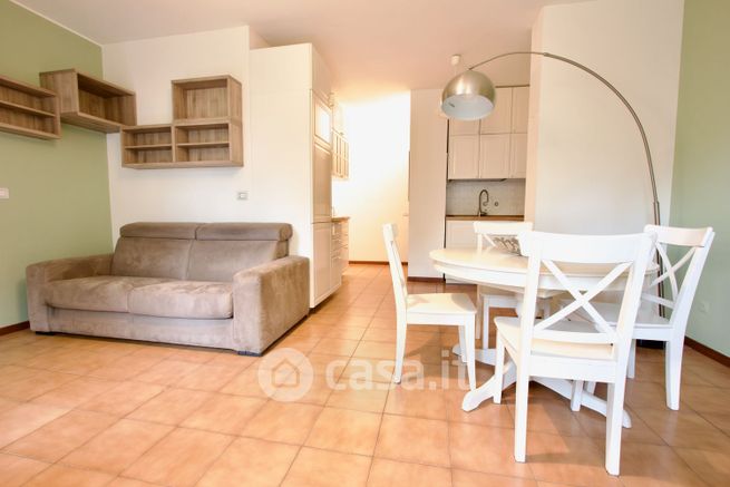 Appartamento in residenziale in Via B. Cremagnani