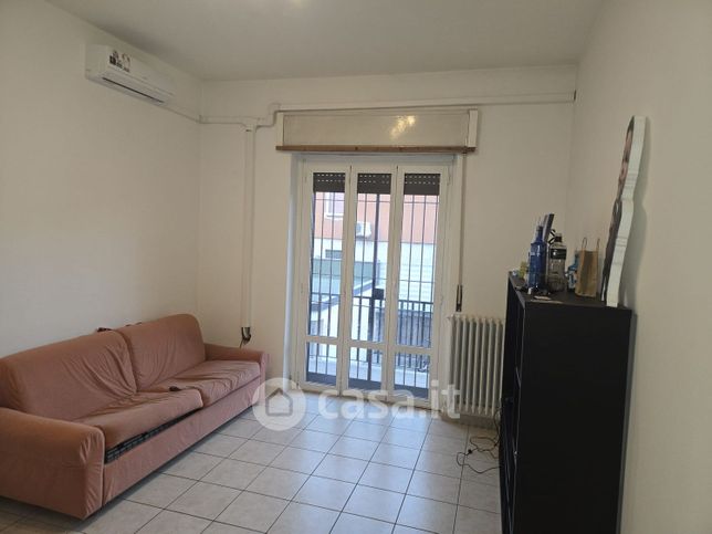 Appartamento in residenziale in Via Fratelli Bronzetti