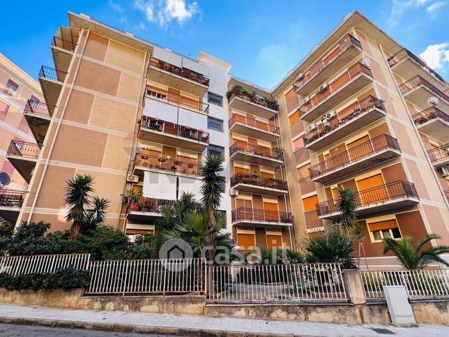 Appartamento in residenziale in Via Olimpia 6