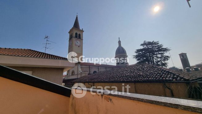Appartamento in residenziale in Via Fratelli Russi