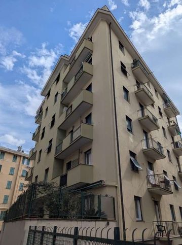 Appartamento in residenziale in Via Pierino Negrotto Cambiaso 4