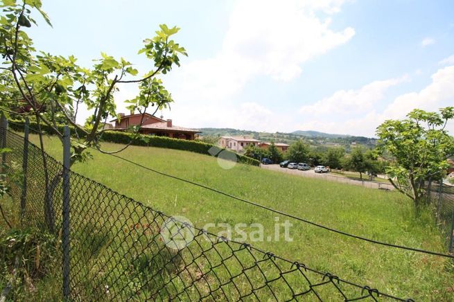 Terreno edificabile in residenziale in Strada Spolantini 30