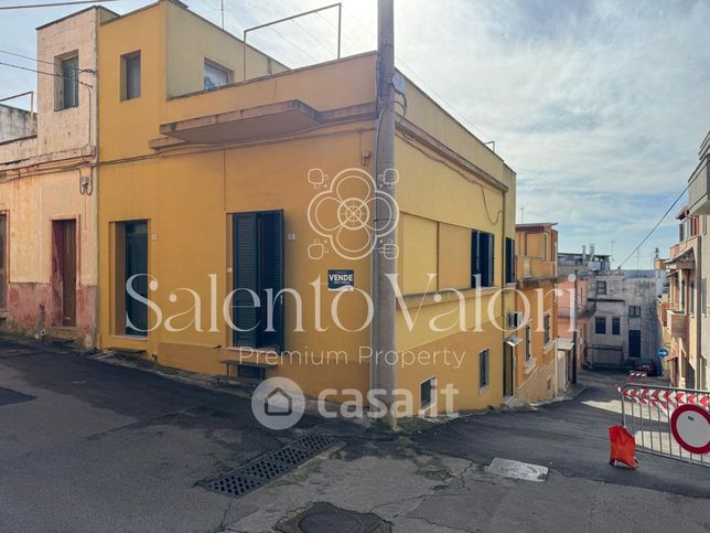 Casa indipendente in residenziale in Via Venezia 2