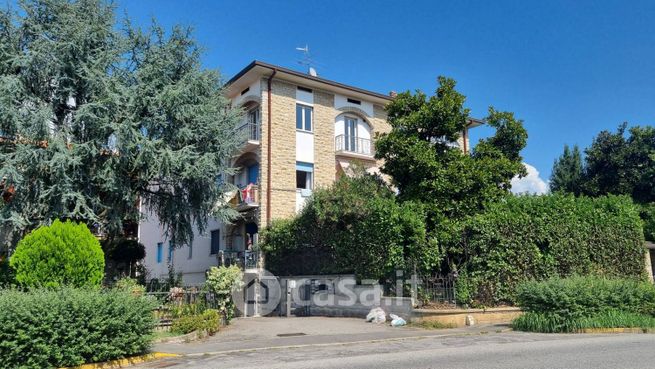 Appartamento in residenziale in Via Adro 23