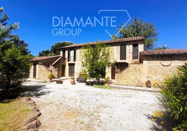 Rustico/casale in residenziale in Grosseto