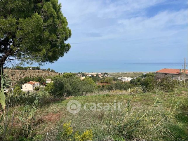 Terreno agricolo in commerciale in SS731