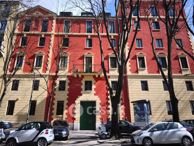 Ufficio in commerciale in Via Cadore 17