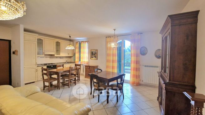Appartamento in residenziale in SR439 48