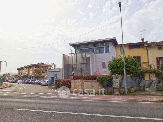 Appartamento in residenziale in Via Piero Calamandrei 5