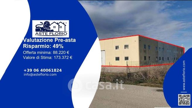 Capannone in commerciale in Strada Provinciale