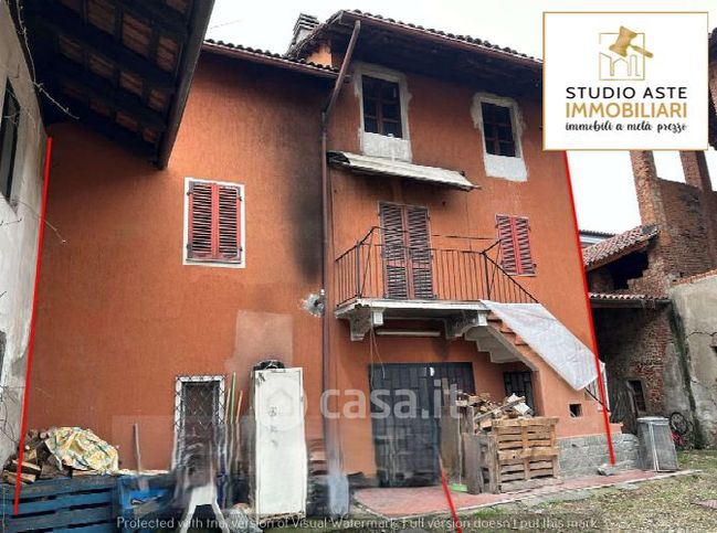 Villetta a schiera in residenziale in Via Verdi 5