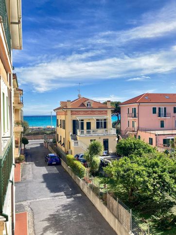Appartamento in residenziale in Via XXV Aprile