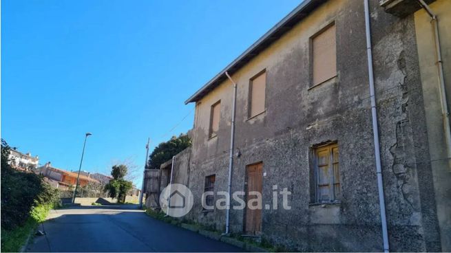 Casa indipendente in residenziale in Via delle Cave