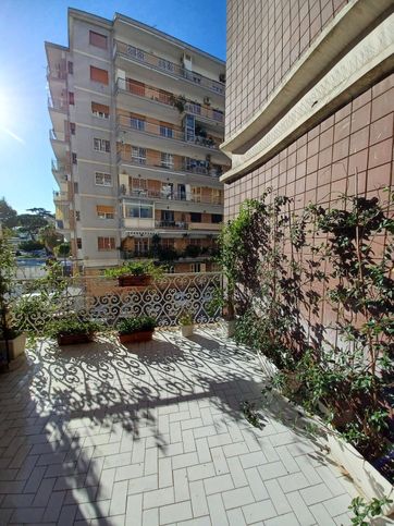 Appartamento in residenziale in Via Cintia