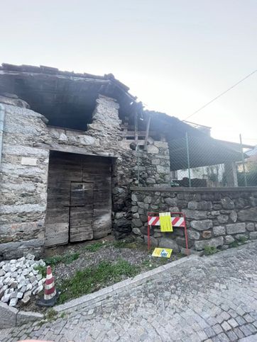 Baita/bungalow/chalet/trullo in residenziale in Via Guglielmo Marconi
