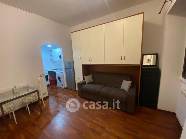 Appartamento in residenziale in Via Sempione 139