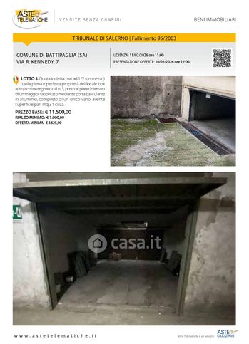 Box/posto auto in residenziale in Via R. Kennedy