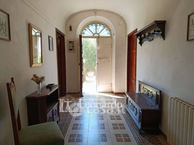 Villa in residenziale in Via Tripoli