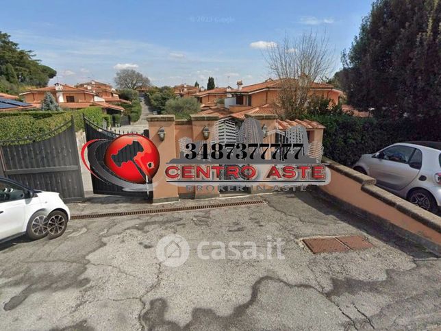 Villa in residenziale in Viale delle Rughe