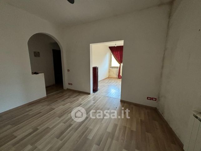 Casa bi/trifamiliare in residenziale in Via Tosco Romagnola Est