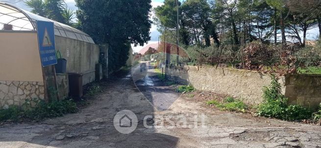 Terreno agricolo in commerciale in Via degli Oleandri 18 /B