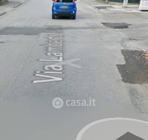 Ufficio in commerciale in Via Lamberto Corsi 3