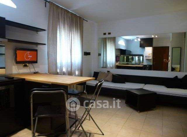 Appartamento in residenziale in Via di Barbiano 34