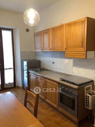 Appartamento in residenziale in Via Antonio Fogazzaro 24