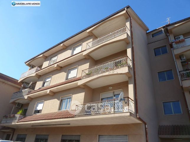 Appartamento in residenziale in Via della Stazione 25