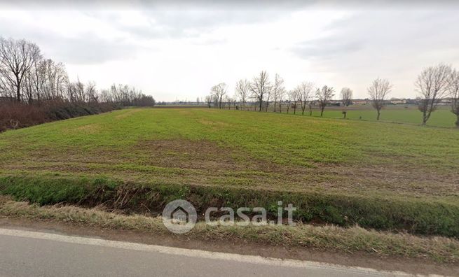 Terreno edificabile in residenziale in Via Cavezzo