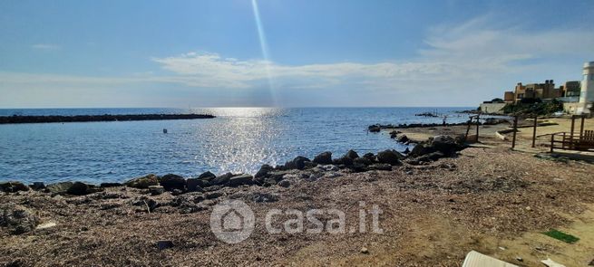 Appartamento in residenziale in Via Latina 11