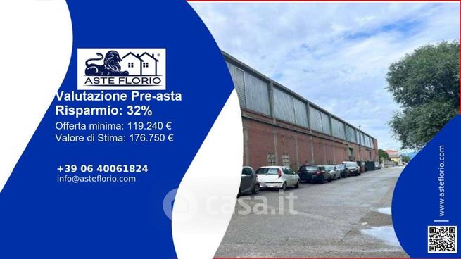 Capannone in commerciale in Via Alba 8