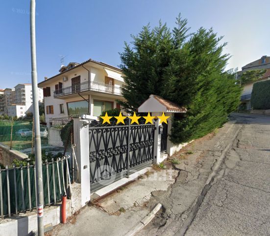 Appartamento in residenziale in Via II Giugno