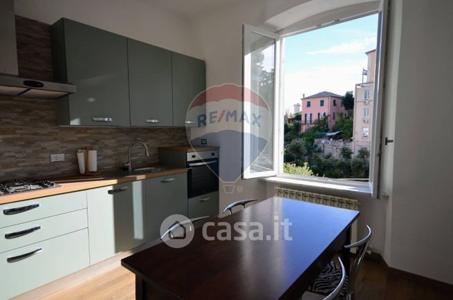 Appartamento in residenziale in Via Bonifacio del Vasto 7