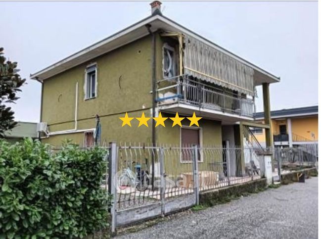 Appartamento in residenziale in Via F. Baracca