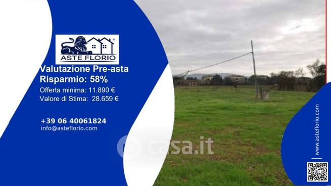 Terreno agricolo in commerciale in Strada San Martino in Colle - San Martino in Campo