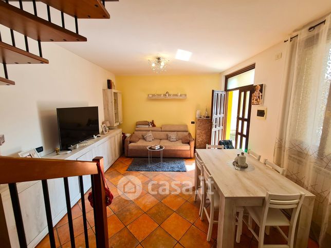 Appartamento in residenziale in Via Edmondo De Amicis